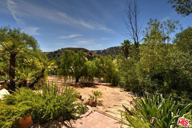 24926 Jim Bridger Road, Hidden Hills, CA 91302