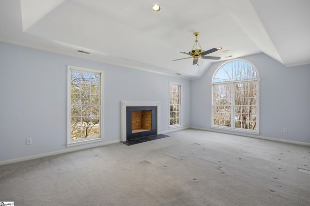 8 Sneed Drive, Taylors, SC 29687