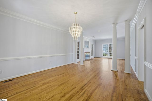 8 Sneed Drive, Taylors, SC 29687