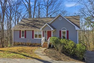 18 Ridgeview SW Court, Cartersville, GA 30120