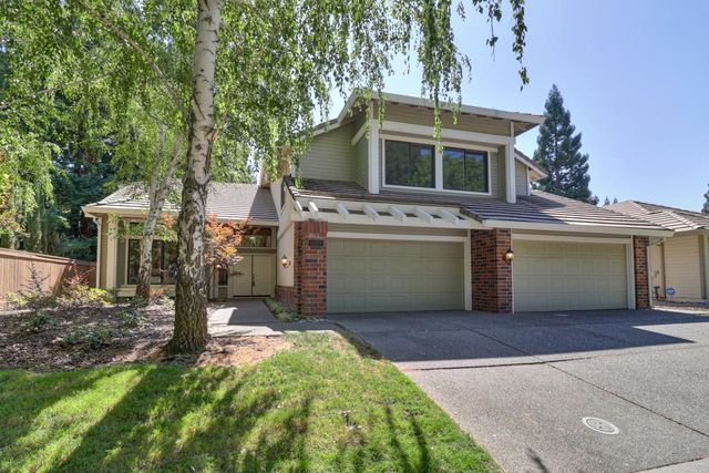 11725 Old Eureka Way, Gold River, CA 95670