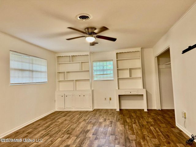 3144 Woodville Circle, Jackson, MS 39212