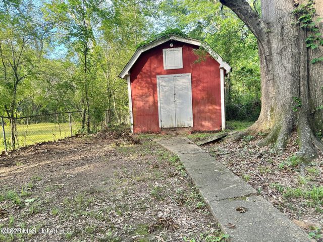 3144 Woodville Circle, Jackson, MS 39212