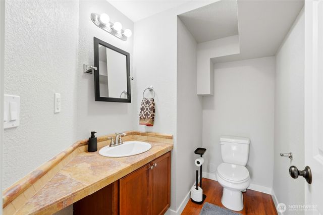 32130 27th Avenue SW, Federal Way, WA 98023