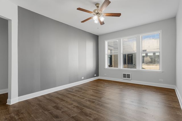 3635 W Dickens Avenue 1A, Chicago, IL 60647