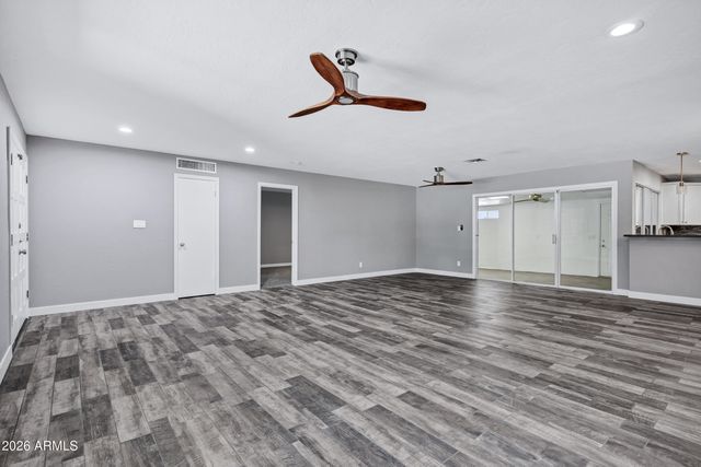 2901 W NORTHVIEW Avenue, Phoenix, AZ 85051