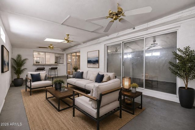 2901 W NORTHVIEW Avenue, Phoenix, AZ 85051
