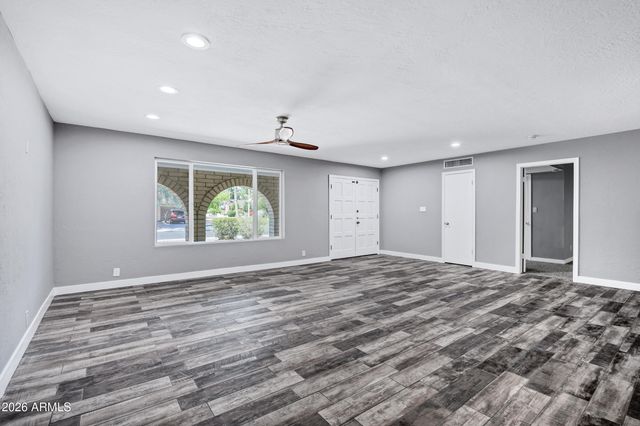 2901 W NORTHVIEW Avenue, Phoenix, AZ 85051