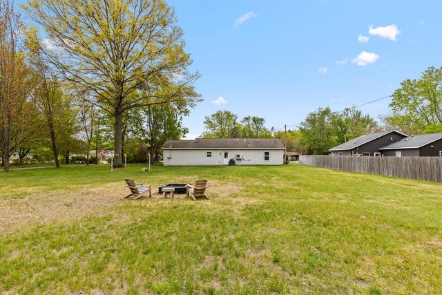 3294 Butternut Drive, Holland, MI 49424