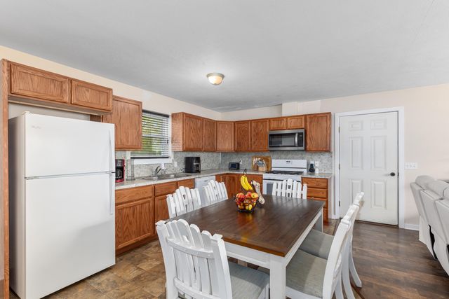 3294 Butternut Drive, Holland, MI 49424