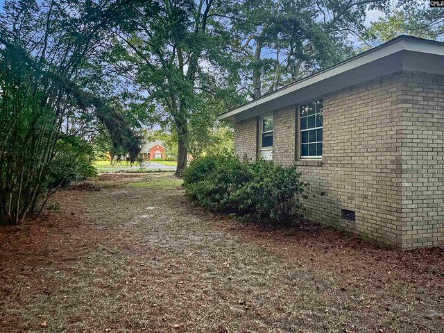 704 Congaree Church Road, Gadsden, SC 29052