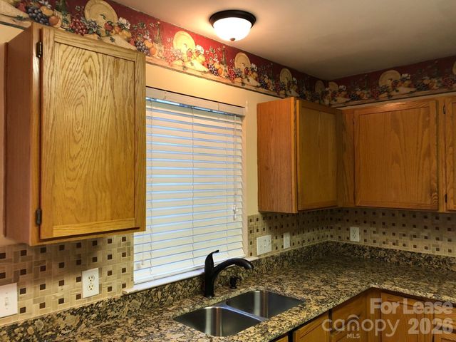 7528 Double Springs Court, Charlotte, NC 28262