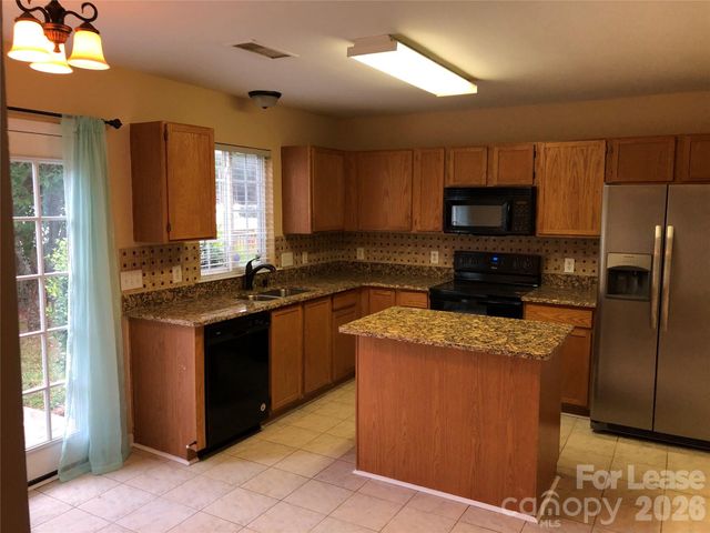 7528 Double Springs Court, Charlotte, NC 28262