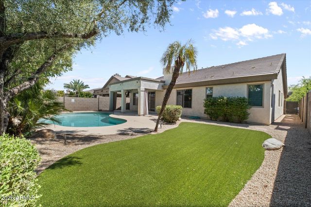6422 E BLANCHE Drive, Scottsdale, AZ 85254