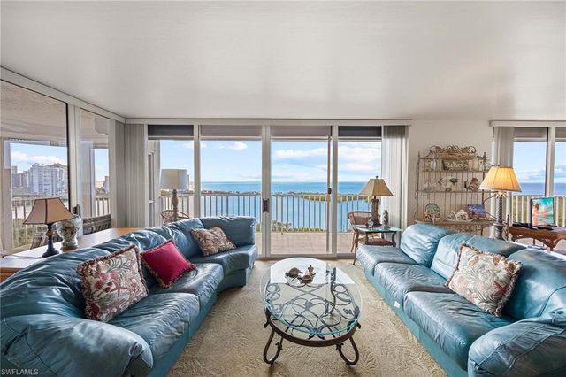 5550 Heron Point DR 1201, Naples, FL 34108