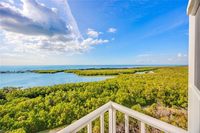 5550 Heron Point DR 1201, Naples, FL 34108