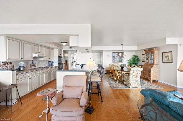 5550 Heron Point DR 1201, Naples, FL 34108