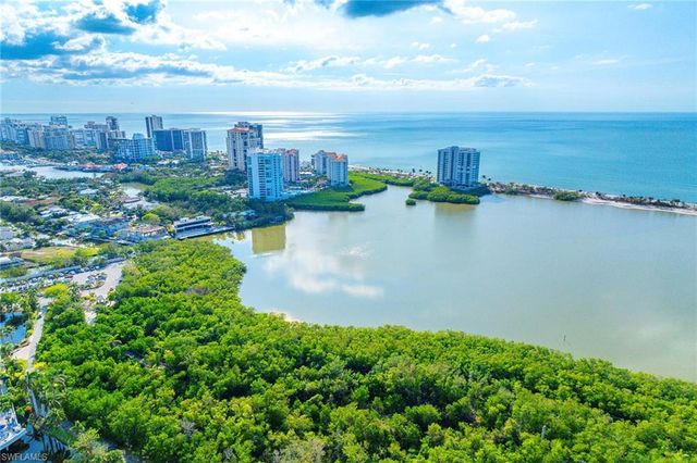 5550 Heron Point DR 1201, Naples, FL 34108