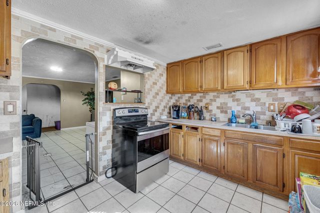 237 LAMSON Street, Jacksonville, FL 32211