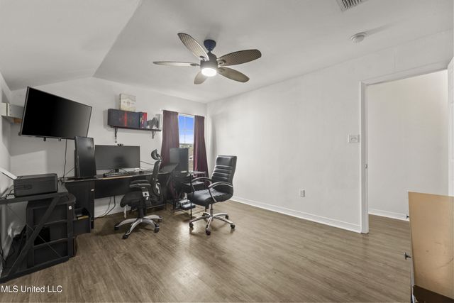 14040 Seymour Drive, D'iberville, MS 39540