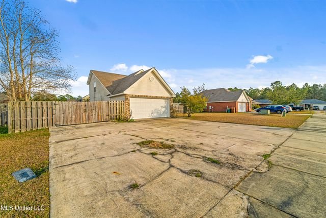 14040 Seymour Drive, D'iberville, MS 39540