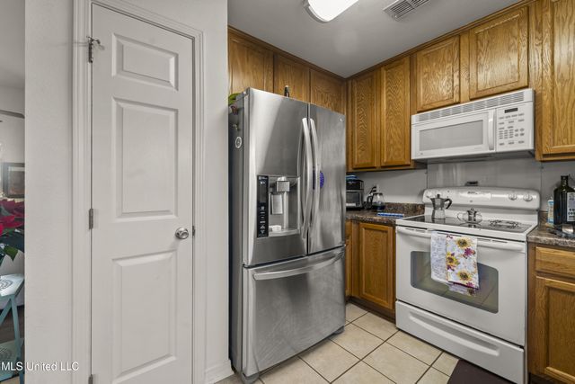 14040 Seymour Drive, D'iberville, MS 39540