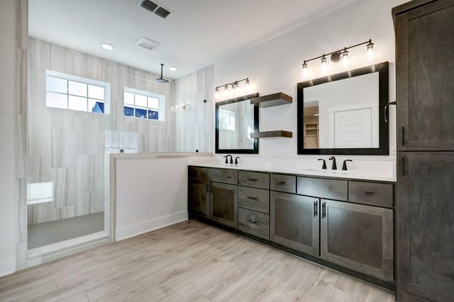 3105 Somerset Levens Lane, Houston, TX 77055