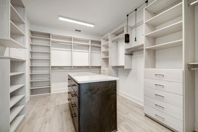 3105 Somerset Levens Lane, Houston, TX 77055