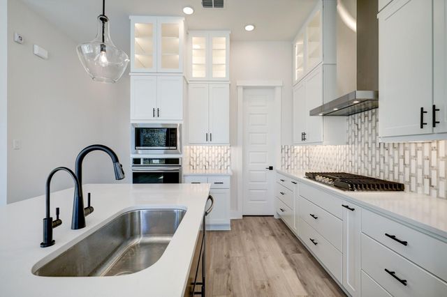 3105 Somerset Levens Lane, Houston, TX 77055