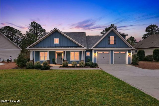 127 Longleaf Drive, West End, NC 27376