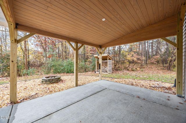 913 Wood Chapel Lane, Durham, NC 27703