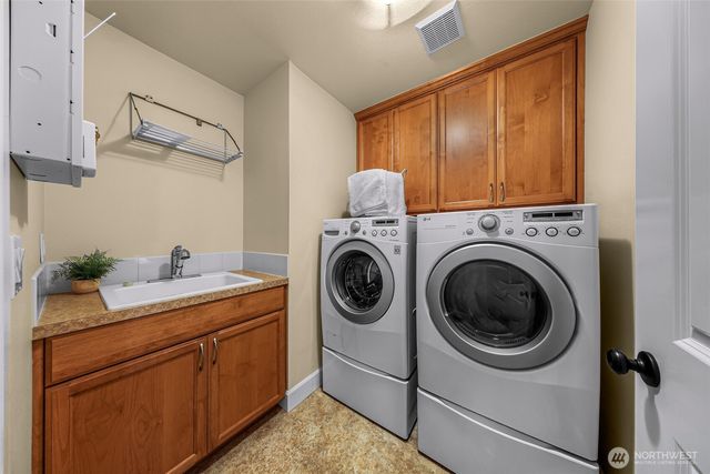 12019 178th Place NE, Redmond, WA 98052