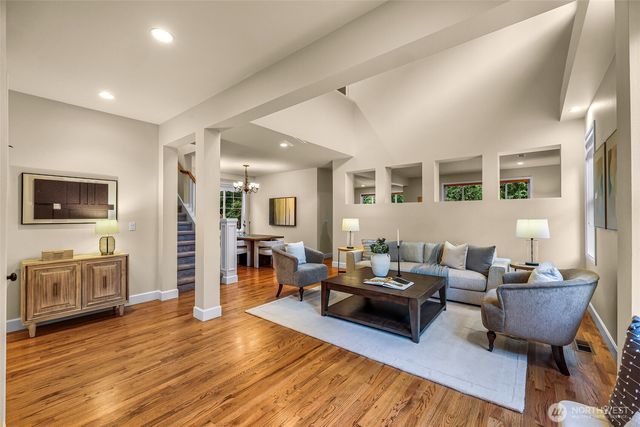 12019 178th Place NE, Redmond, WA 98052