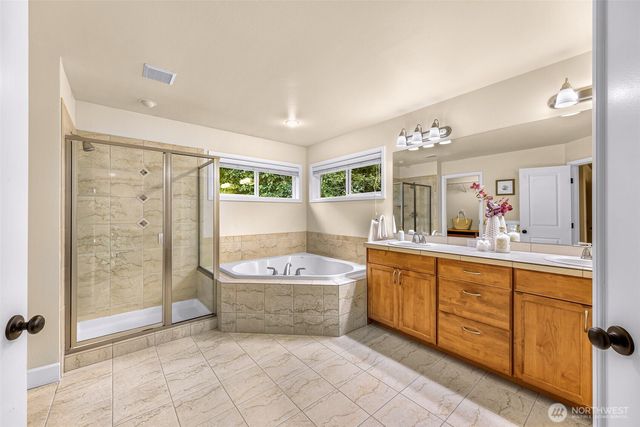 12019 178th Place NE, Redmond, WA 98052