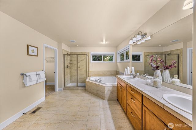 12019 178th Place NE, Redmond, WA 98052