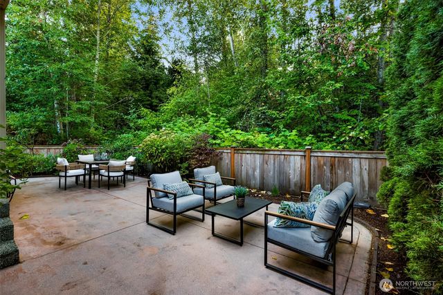 12019 178th Place NE, Redmond, WA 98052
