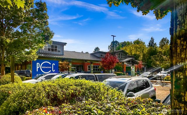 12019 178th Place NE, Redmond, WA 98052