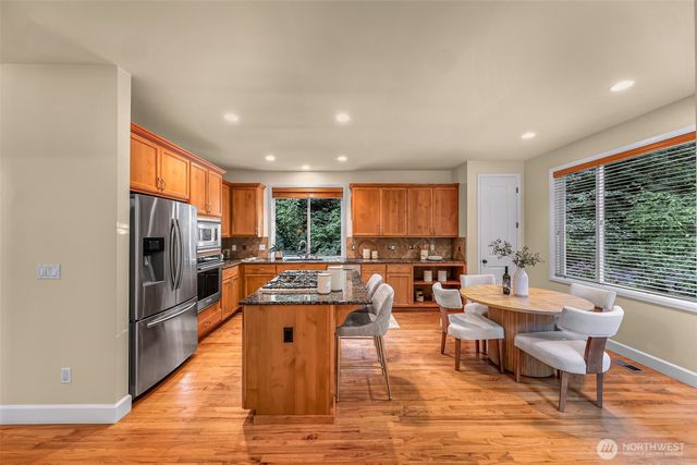 12019 178th Place NE, Redmond, WA 98052