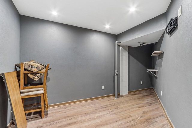 2729 Brighton DRIVE, Waukesha, WI 53188