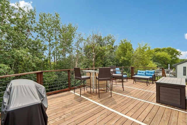2729 Brighton DRIVE, Waukesha, WI 53188