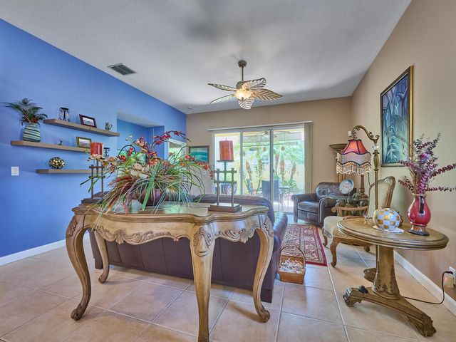 530 COMMONS Drive, Palm Beach Gardens, FL 33418
