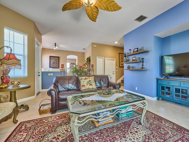 530 COMMONS Drive, Palm Beach Gardens, FL 33418