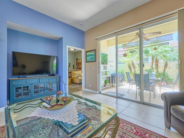 530 COMMONS Drive, Palm Beach Gardens, FL 33418