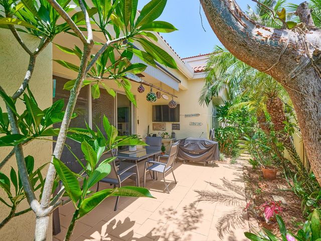530 COMMONS Drive, Palm Beach Gardens, FL 33418