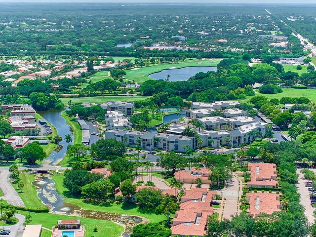 530 COMMONS Drive, Palm Beach Gardens, FL 33418