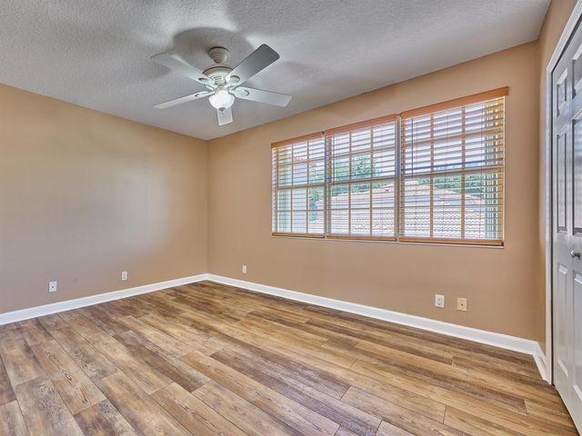 530 COMMONS Drive, Palm Beach Gardens, FL 33418