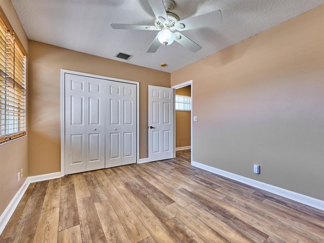 530 COMMONS Drive, Palm Beach Gardens, FL 33418