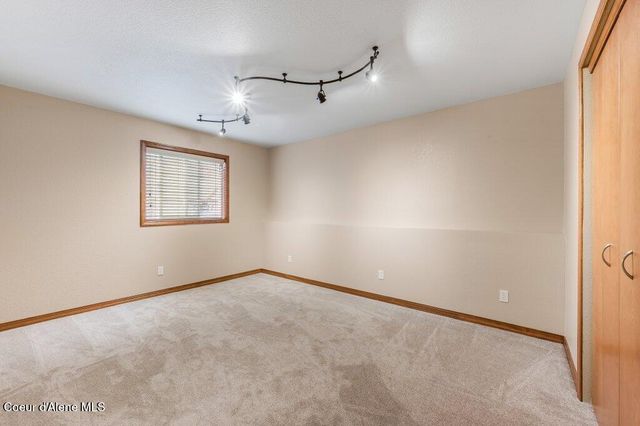 2719 S Reynolds RD, Coeur D'alene, ID 83814