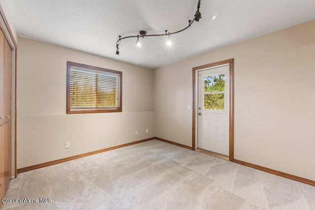 2719 S Reynolds RD, Coeur D'alene, ID 83814