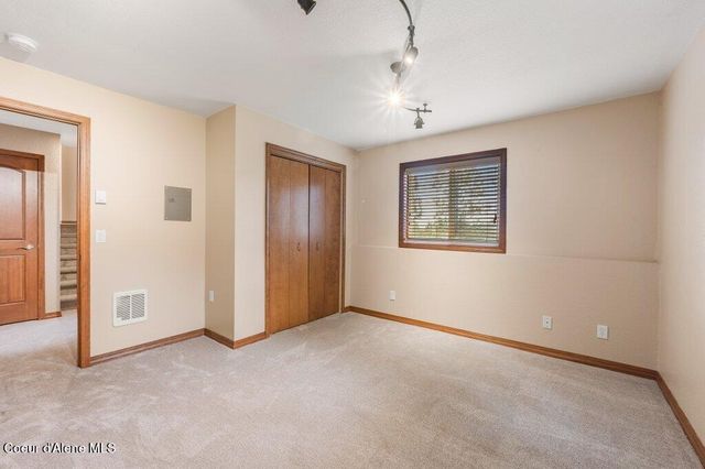 2719 S Reynolds RD, Coeur D'alene, ID 83814